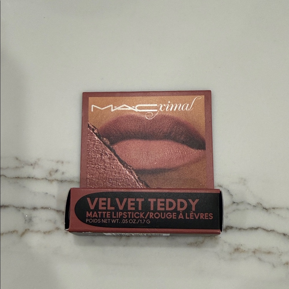 MAC Cosmetics Velvet Teddy Matte Lipstick - Rich Brown